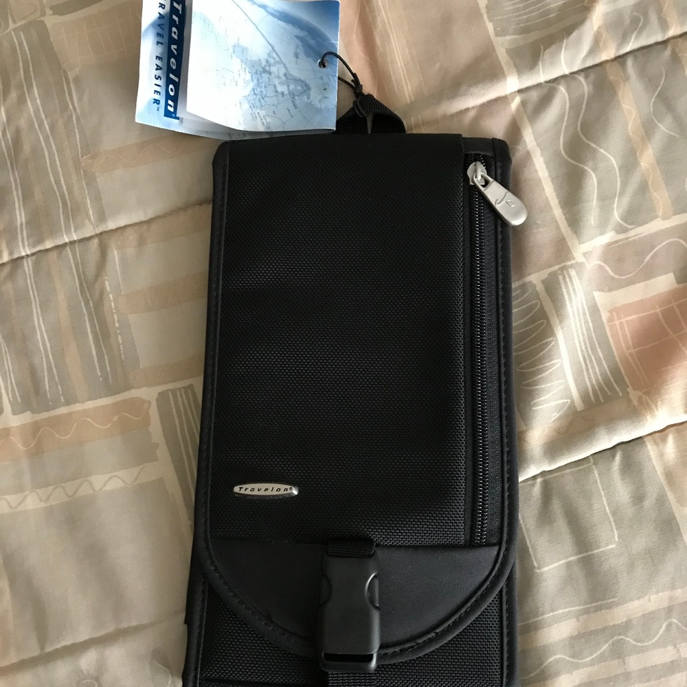 Travelon Tri-Fold Tie Case